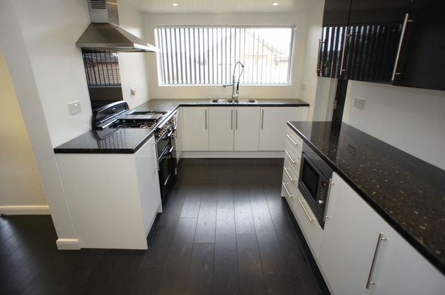  Image of 3 bedroom Semi-Detached house for sale in May Avenue Canvey Island SS8 at May Avenue  Canvey Island, SS8 7EY
