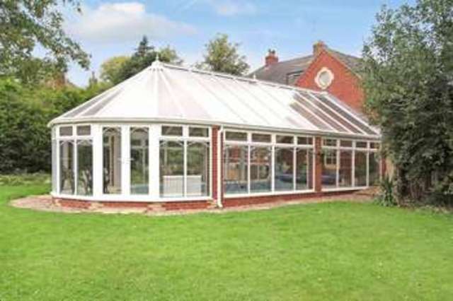  Image of 5 bedroom Detached house for sale in May Lodge Drive Rufford Newark NG22 at May Lodge Drive Rufford Newark, NG22 9DE