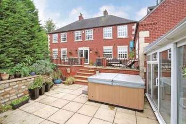  Image of 5 bedroom Detached house for sale in May Lodge Drive Rufford Newark NG22 at May Lodge Drive Rufford Newark, NG22 9DE