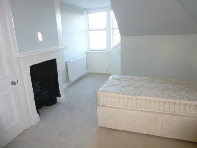  Image of 5 bedroom Flat to rent in Mayfield Gardens Edinburgh EH9 at Newington Edinburgh Edinburgh, EH9 2BX
