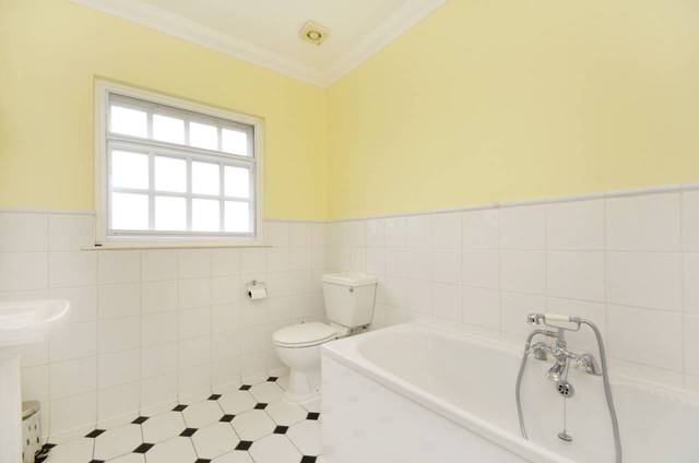  Image of 3 bedroom Detached house to rent in Mayston Mews London SE10 at Mayston Mews  Greenwich, SE10 0LY