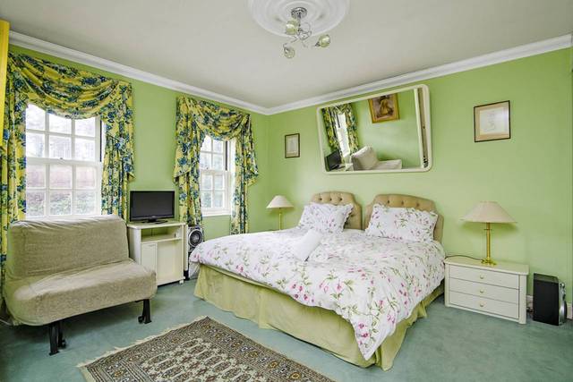  Image of 3 bedroom Detached house to rent in Mayston Mews London SE10 at Mayston Mews  Greenwich, SE10 0LY