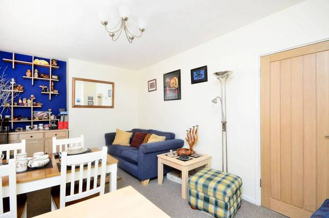  Image of 1 bedroom Flat for sale in Mayville Estate London N16 at Mayville Estate  Mildmay, N16 8NH