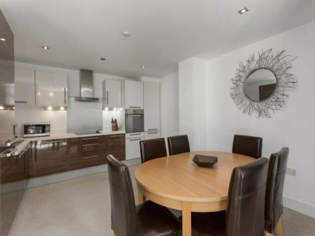  Image of 2 bedroom Flat to rent in Mcewan Square Edinburgh EH3 at Fountainbridge Edinburgh Edinburgh, EH3 8EN