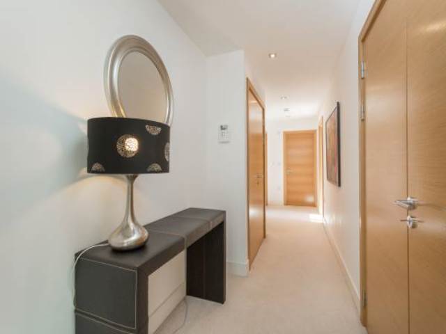  Image of 2 bedroom Flat to rent in Mcewan Square Edinburgh EH3 at Fountainbridge Edinburgh Edinburgh, EH3 8EN