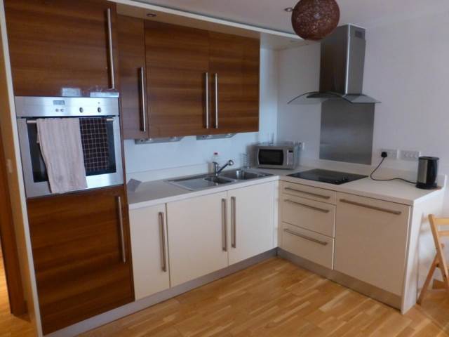  Image of 1 bedroom Flat to rent in Mcewan Square Edinburgh EH3 at Fountainbridge Edinburgh Edinburgh, EH3 8EN