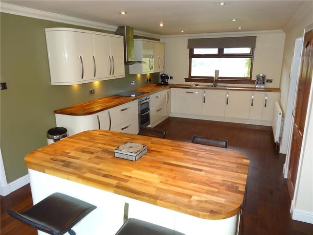  Image of 5 bedroom Detached house to rent in Quarrier