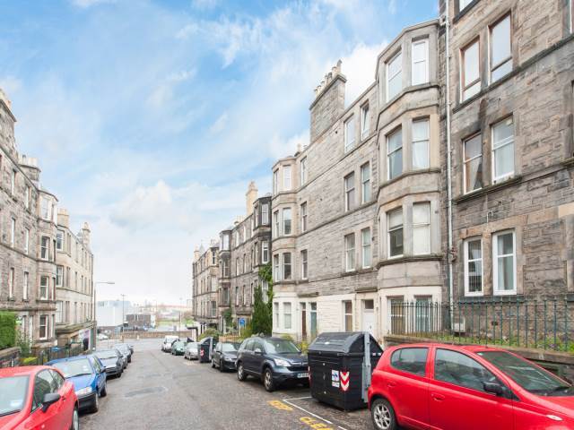  Image of 1 bedroom Detached house to rent in Meadowbank Avenue Edinburgh EH8 at Meadowbank Edinburgh Edinburgh, EH8 7AP