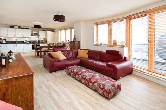  Image of 2 bedroom Flat to rent in Meath Crescent London E2 at Meath Crescent  London, E2 0QL