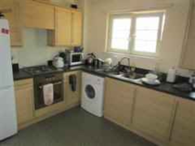  Image of 2 bedroom Flat to rent in Meikle Inch Lane Bathgate EH48 at Bathgate West Lothian West Lothian, EH48 2UF