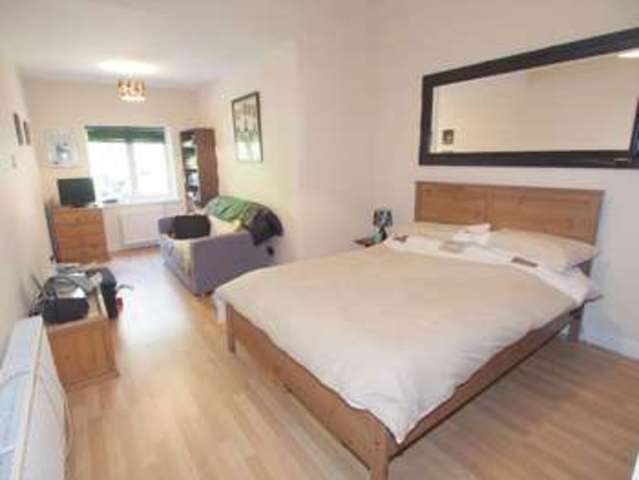  Image of 4 bedroom Detached house for sale in Mellor Lane Chapel-En-Le-Frith High Peak SK23 at Chapel-en-le-Frith  High Peak, SK23 9SA