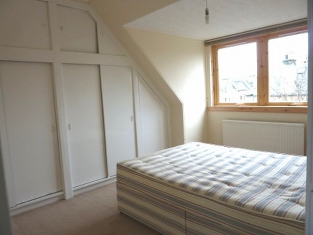  Image of 2 bedroom Flat to rent in Mentone Terrace Edinburgh EH9 at Newington Edinburgh Edinburgh, EH9 2DG