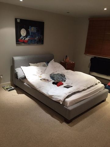  Image of 2 bedroom Flat to rent in Wapping Wall London E1W at Wapping Wall  London, E1W 3SJ