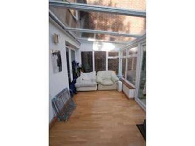  Image of 4 bedroom Terraced house to rent in Mere Close London SW15 at Putney Heath, SW15 3HX