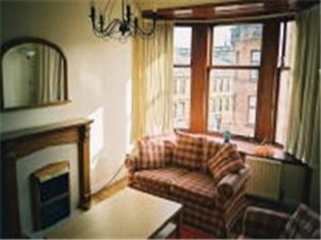  Image of 2 bedroom Flat to rent in Merkland Street Glasgow G11 at Partick Glasgow Glasgow, G11 6DB