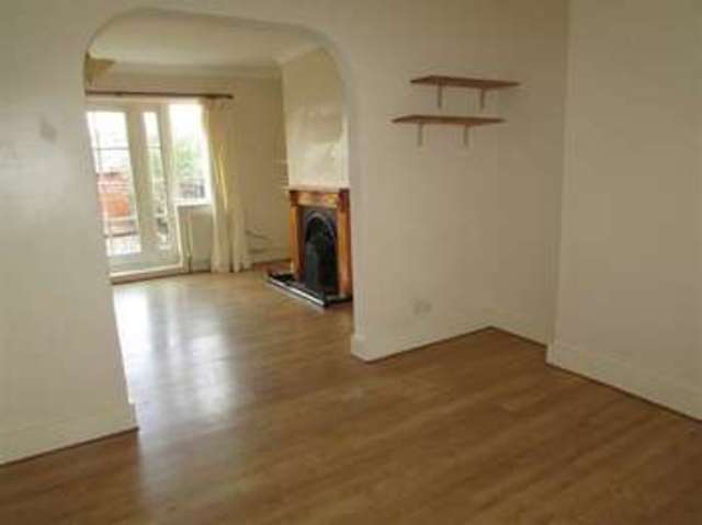  Image of 3 bedroom Terraced house for sale in Merriman Road Street BA16 at Street, BA16 0JB