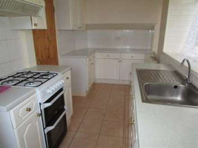  Image of 3 bedroom Terraced house for sale in Merriman Road Street BA16 at Street, BA16 0JB
