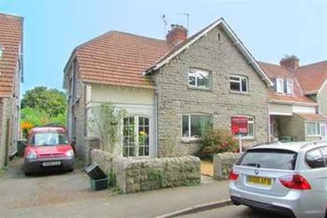  Image of 3 bedroom Terraced house for sale in Merriman Road Street BA16 at Street, BA16 0JB