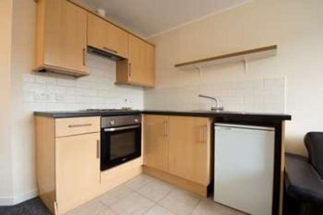 Image of 1 bedroom Flat to rent in Mersey Road Cheltenham GL52 at Cheltenham GL52 5PH Cheltenham Gloucestershire, GL52 5PH