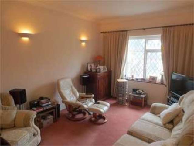  Image of 1 bedroom Cottage for sale in Richmond Avenue Shoeburyness Southend-on-Sea SS3 at Michaels Cottages Shoeburyness Shoeburyness, SS3 9LQ