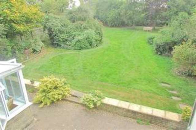  Image of 5 bedroom Detached house for sale in Middle Brooks Street BA16 at Street, BA16 0TU