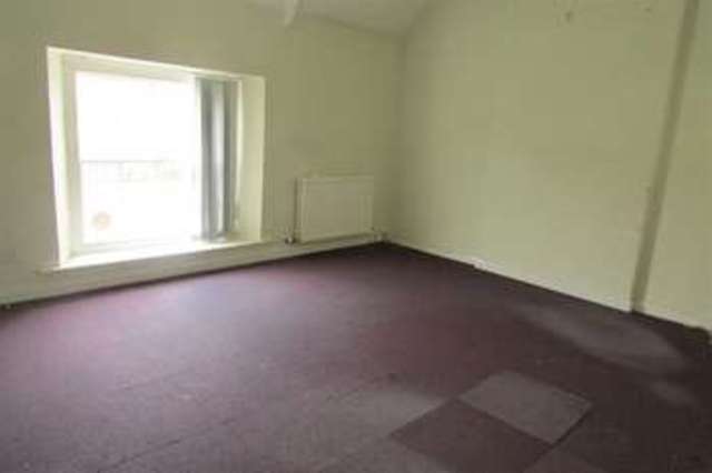  Image of 5 bedroom Semi-Detached house for sale in Middle Leigh Street BA16 at Street, BA16 0LA