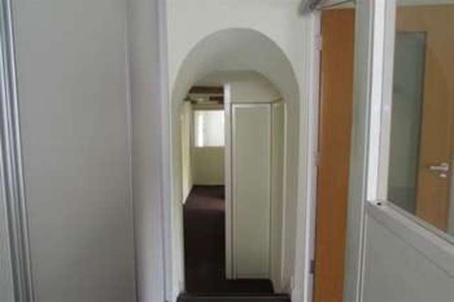  Image of 5 bedroom Semi-Detached house for sale in Middle Leigh Street BA16 at Street, BA16 0LA
