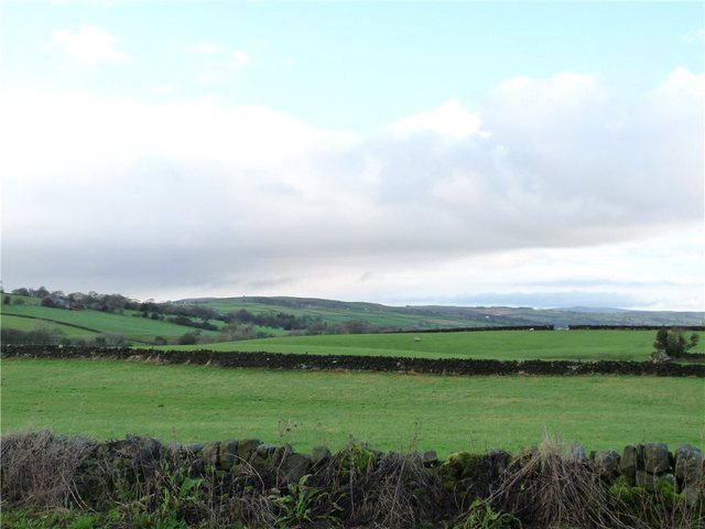  Image of 3 bedroom End of Terrace for sale in Middleton Cowling Keighley BD22 at Cowling Keighley Cowling, BD22 0DQ