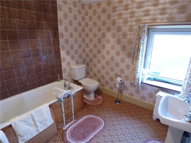  Image of 3 bedroom Terraced house for sale in Midland Terrace Hellifield Skipton BD23 at Hellifield Skipton Hellifield, BD23 4HJ