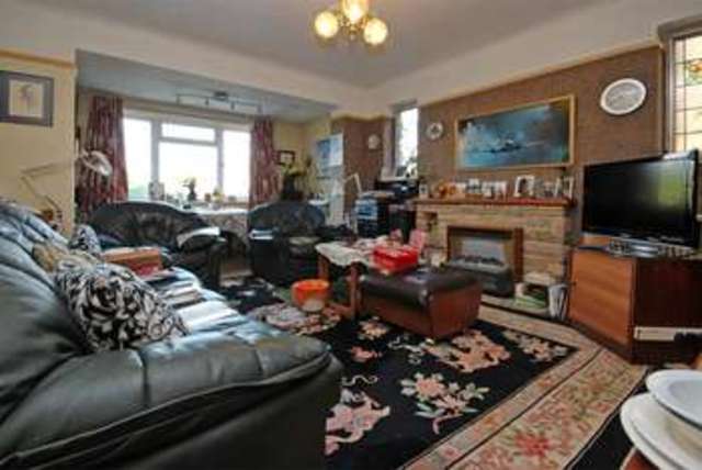  Image of 3 bedroom Detached house for sale in Midwood Avenue Bournemouth BH8 at Midwood Avenue Queens Park Bournemouth, BH8 9LX