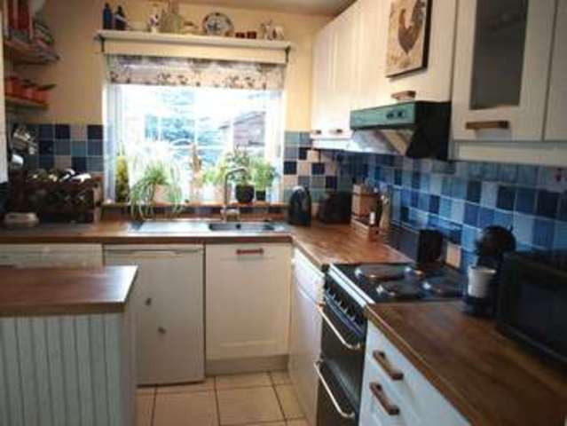  Image of 2 bedroom Terraced house for sale in Mill Gate Newark NG24 at Mill Gate  Newark, NG24 4UA