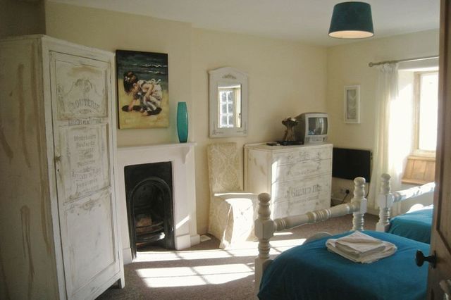  Image of 6 bedroom Detached house for sale in Dorchester Road Maiden Newton Dorchester DT2 at Dorchester Road Maiden Newton Dorchester, DT2 0BG