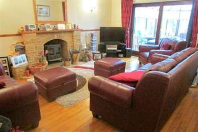  Image of 4 bedroom Detached house for sale in Mill Lane Shapwick Bridgwater TA7 at Bridgwater, TA7 9ND