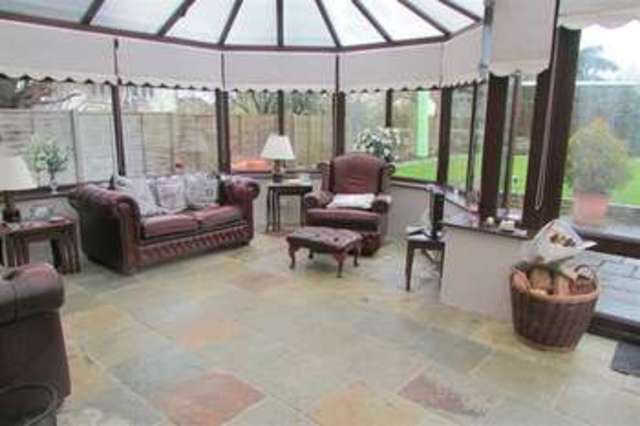  Image of 4 bedroom Detached house for sale in Mill Lane Shapwick Bridgwater TA7 at Bridgwater, TA7 9ND