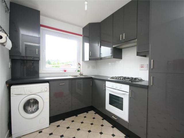  Image of 2 bedroom Flat to rent in Milnacre Edinburgh EH6 at Bonnington Edinburgh Edinburgh, EH6 5TD