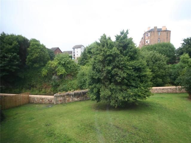  Image of 2 bedroom Flat to rent in Milnacre Edinburgh EH6 at Bonnington Edinburgh Edinburgh, EH6 5TD