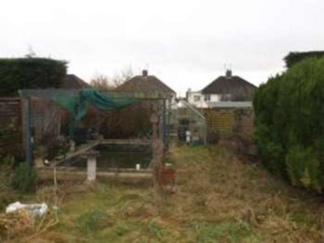  Image of 2 bedroom Bungalow for sale in Milton Avenue Wellingborough NN8 at Wellingborough Northamptonshire Wilby, NN8 3RD