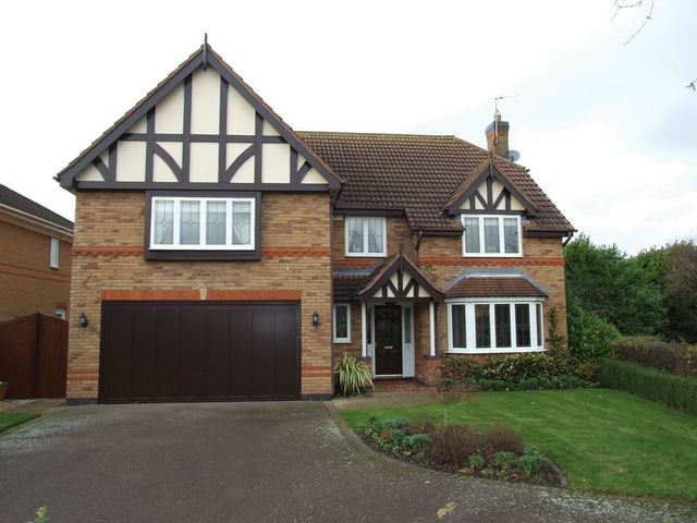  Image of 5 bedroom Detached house for sale in Mimosa Close Loughborough LE11 at Mimosa Close  Loughborough, LE11 2DJ