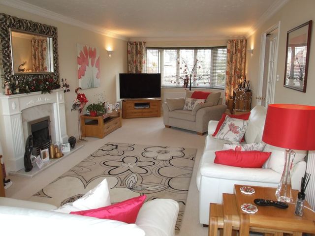  Image of 5 bedroom Detached house for sale in Mimosa Close Loughborough LE11 at Mimosa Close  Loughborough, LE11 2DJ
