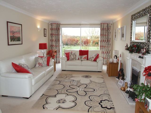  Image of 5 bedroom Detached house for sale in Mimosa Close Loughborough LE11 at Mimosa Close  Loughborough, LE11 2DJ
