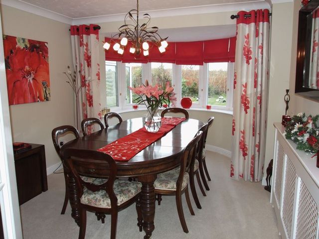  Image of 5 bedroom Detached house for sale in Mimosa Close Loughborough LE11 at Mimosa Close  Loughborough, LE11 2DJ