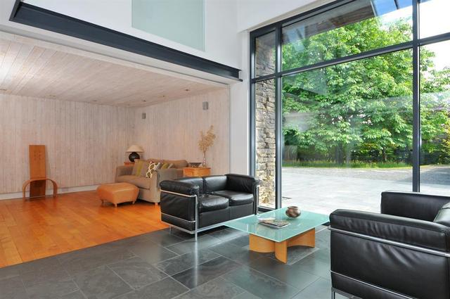  Image of 3 bedroom Semi-Detached house for sale in Mitchell Lane Idle Bradford BD10 at Bradford  Calverley, BD10 0TA