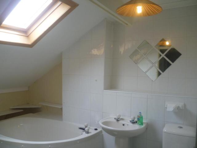  Image of 2 bedroom Flat to rent in Mitchell Road Cumbernauld Glasgow G67 at Cumbernauld North Lanarkshire North Lanarkshire, G67 1AD