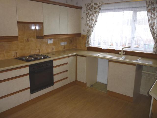  Image of 3 bedroom Flat to rent in Mitchell Walk Rosyth Dunfermline KY11 at Rosyth Fife Fife, KY11 2QR