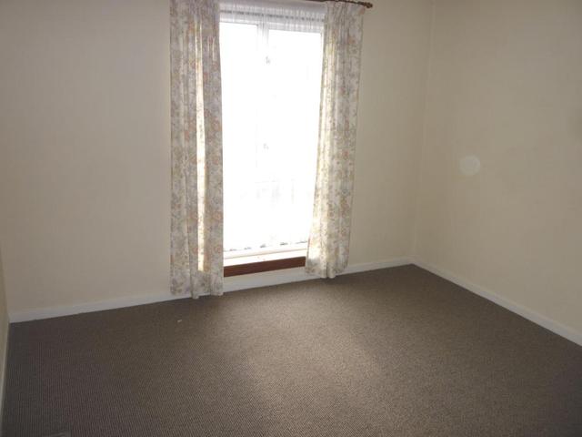  Image of 3 bedroom Flat to rent in Mitchell Walk Rosyth Dunfermline KY11 at Rosyth Fife Fife, KY11 2QR