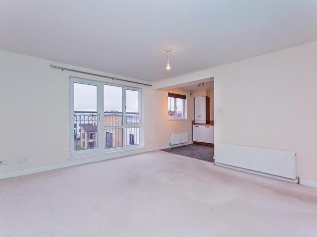  Image of 2 bedroom Flat to rent in Monart Road Perth PH1 at Perth Perthshire Perthshire, PH1 5UQ
