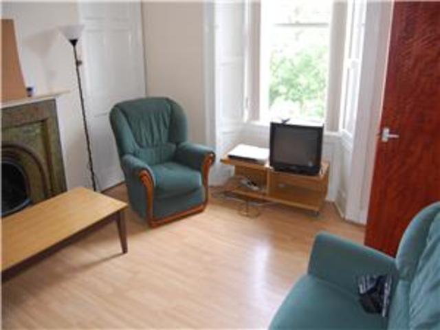  Image of 5 bedroom Flat to rent in Montague Street Edinburgh EH8 at Newington Edinburgh Edinburgh, EH8 9QT