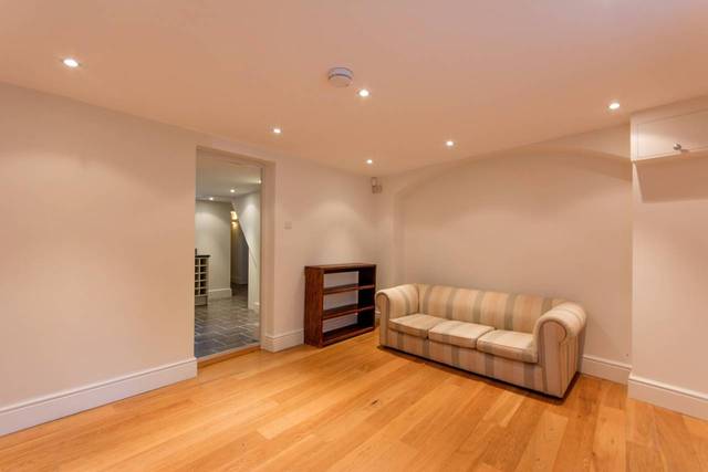  Image of 8 bedroom Detached house for sale in Montpelier Row Twickenham TW1 at Montpelier Row  Twickenham, TW1 2NQ