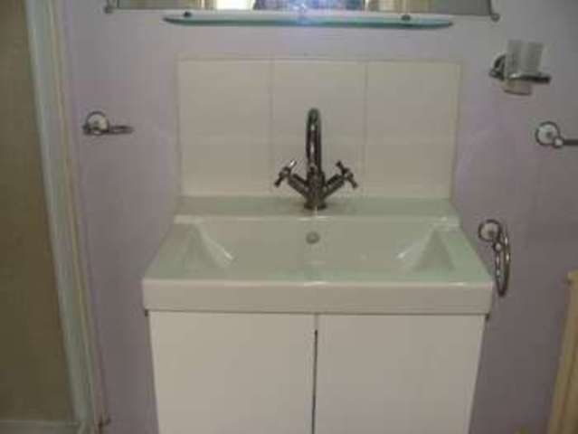  Image of 1 bedroom Flat to rent in Montpellier Gloucester GL1 at Montpellier Mews  Gloucester, GL1 1LF