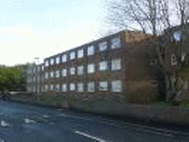  Image of 1 bedroom Flat to rent in Moor Court Fazakerley Liverpool L10 at Moor Court  Liverpool, L10 0AS
